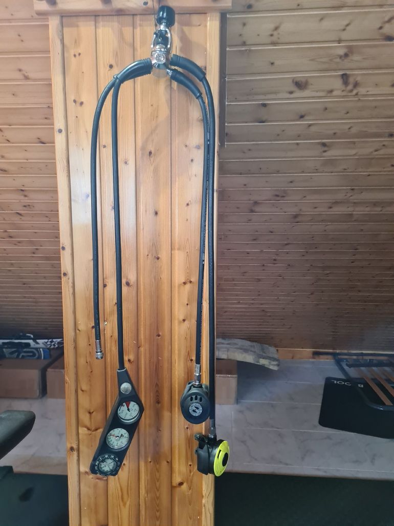 Used Alchemy Aladin pro bike — image 1 of 3