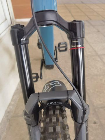 Used RockShox Zeb Ultimate 2.1 Charger bike — image 2 of 4