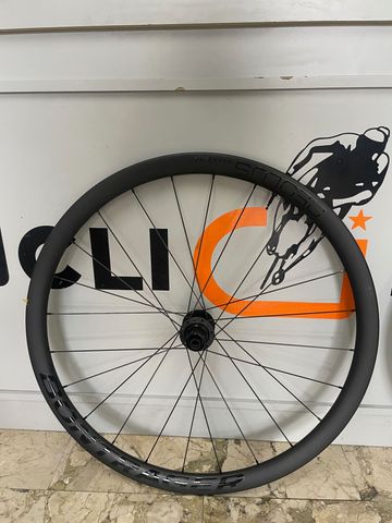 Brugt Bontrager Aeolus Elite 35 TLR Disc bike — billede 3 af 3