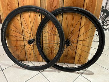Bontrager Aeolus XXX 2 Tubular Disc Rear 2021 Wheels de segunda mano