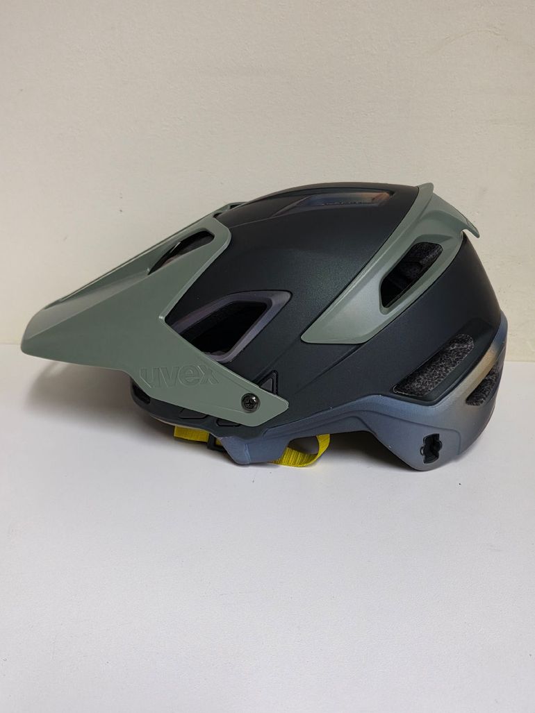 Used 2022 Jakkyl HDE Enduro Helmet bike — image 3 of 6