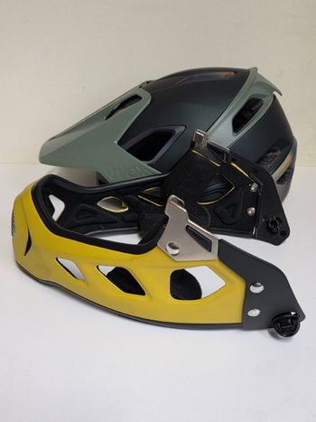 Used 2022 Jakkyl HDE Enduro Helmet bike — image 4 of 6