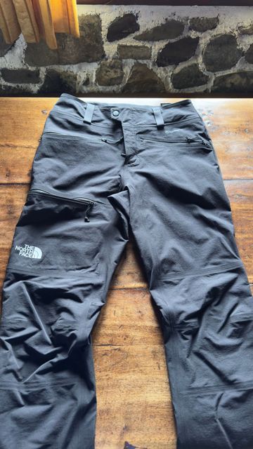 Brugt 2025 Pantaloni Alpinismo Outdoor Clothing