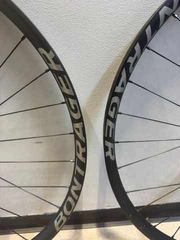 Bontrager Line 30 DH 2024 bike d'occasion — image 5 sur 7