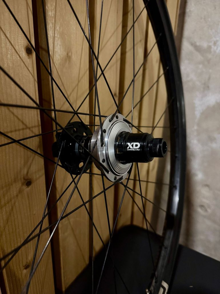Used 2026 Wheelset bike — image 3 of 9
