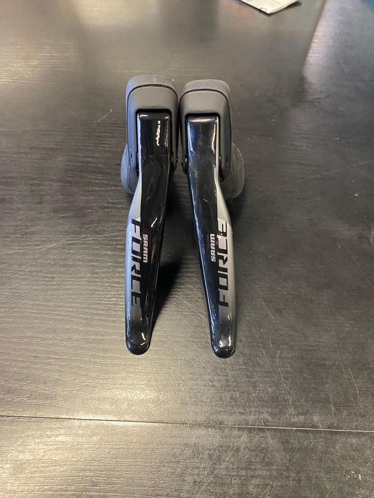 Used Sram FORCE AXS 2018 bike — image 2 of 3
