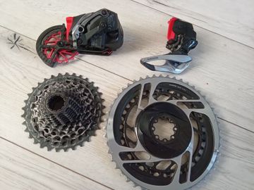 Brugt Sram Red 2022 bike — billede 2 af 2