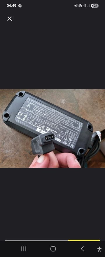 Używany 2025 E-Bike Charger 2 bike — zdjęcie 2 z 2