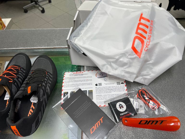 Used 2025 DMT25 POGI’S Road bike — image 10 of 10
