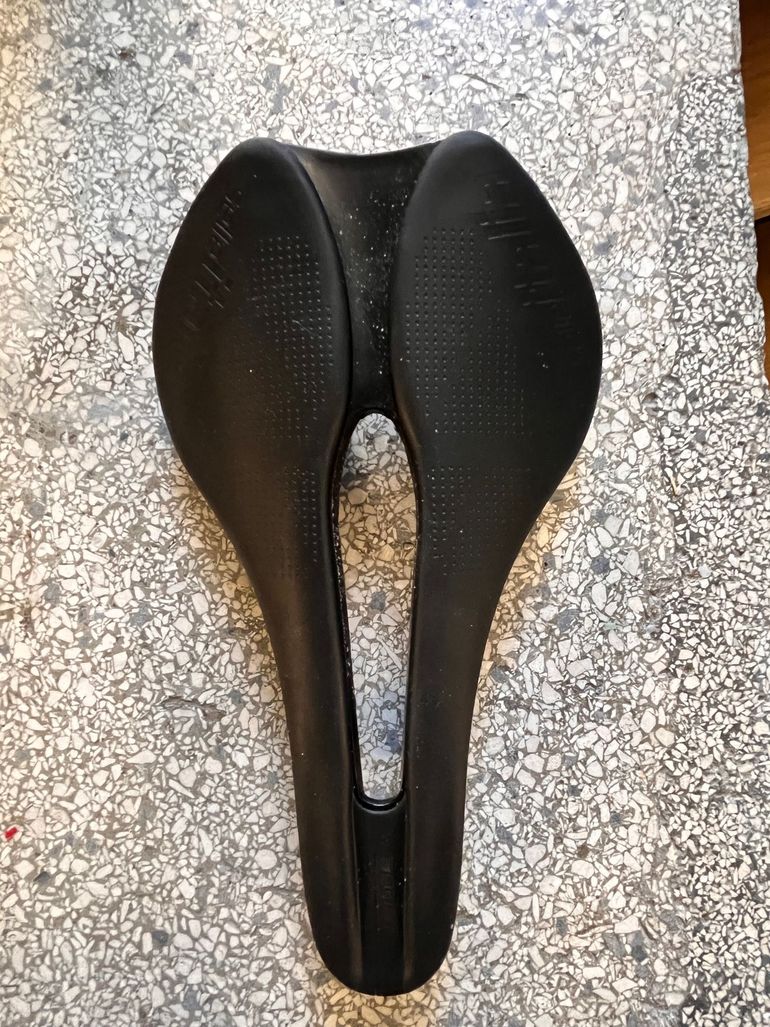 Used Selle Italia Saddle bike — image 1 of 3