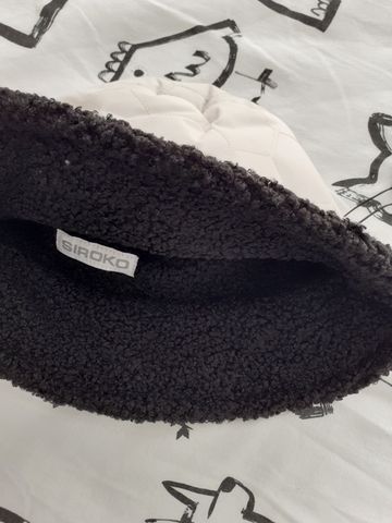 Używany Siroko Dobble Mini Reversible Sherpa Quilted Bucket Hat Kids bike — zdjęcie 5 z 10