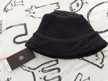 Używany Siroko Dobble Mini Reversible Sherpa Quilted Bucket Hat Kids bike — zdjęcie 7 z 10