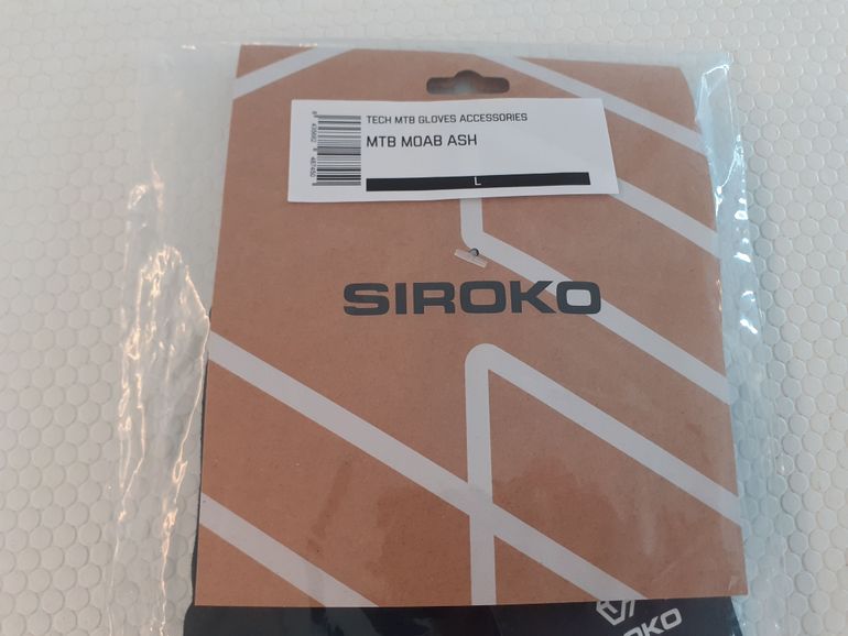Used Siroko MTB Moab Ash Cycling Gloves bike — image 3 of 6