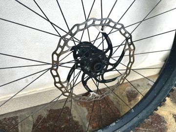 Used Specialized Traverse + DT Swiss E1900 bike — image 3 of 4