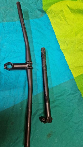 Used 2016 Handlebar Specialized bike — image 3 of 3