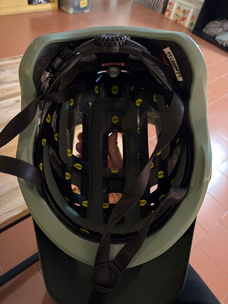 2022 casco Helmet bike de segunda mano — imagen 4 de 4