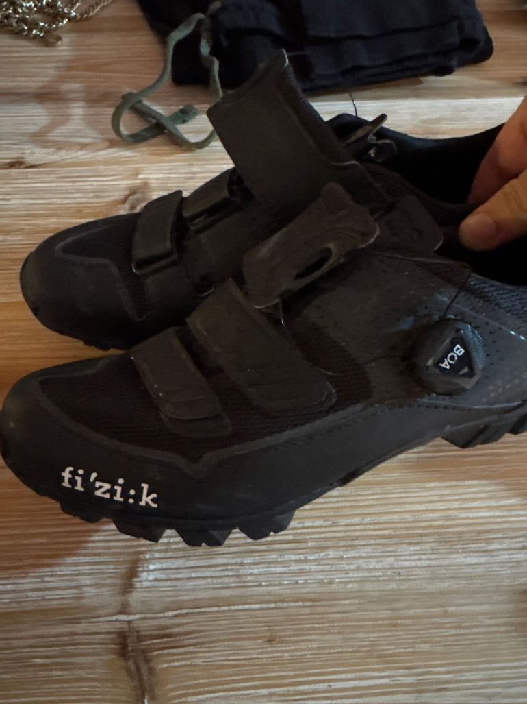 2023 Scarpe Bici bike de segunda mano — imagen 2 de 4