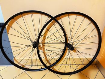 Used Hunt Wheels Gravel Race Wheelset 700c 1403g 2024 bike — image 1 of 5