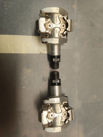 Shimano PD-M505 Drivetrain & Pedals usato