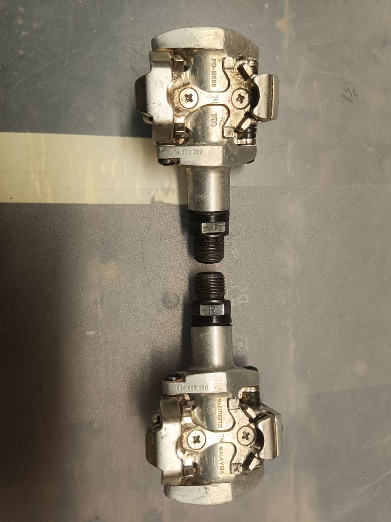 Gebrauchtes Shimano PD-M505 Drivetrain & Pedals