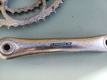 Used Campagnolo Chorus 10 Speed 170 mm 53/39T Crankset bike — image 2 of 7