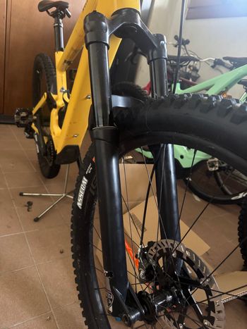 Used Manitou Mezzer Pro 29 2023 bike — image 2 of 6
