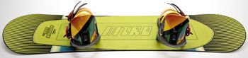 Used Nitro Ripper Kids Snowboard 116cm 2017 bike — image 3 of 12