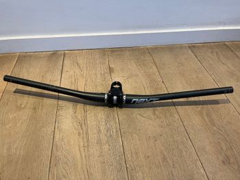 2023, NEXT Carbon 35x760mm Riser 20mm