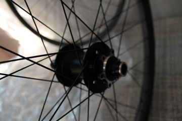 Novatec M30 Carbon MTB Wheelset 29" BOOST bike d'occasion — image 11 sur 17