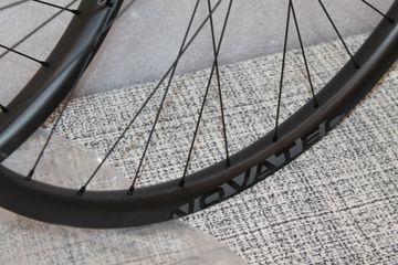 Novatec M30 Carbon MTB Wheelset 29" BOOST bike d'occasion — image 5 sur 17