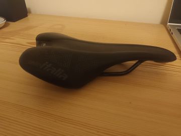 Selle Italia slr boost Saddles & Seatposts d'occasion