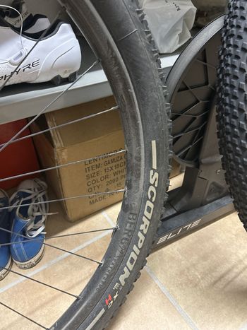 Carbon-Ti Carbon Ti + Duke Wheelset 2023 bike d'occasion — image 20 sur 22