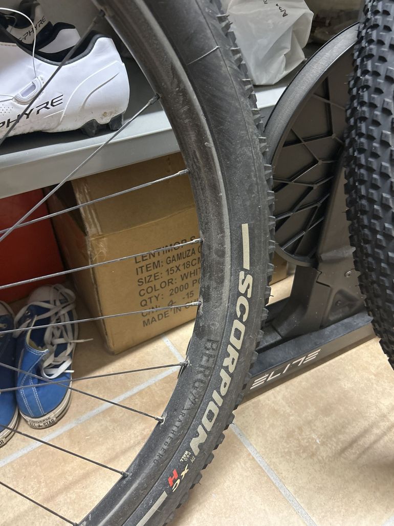Carbon-Ti Carbon Ti + Duke Wheelset 2023 bike d'occasion — image 20 sur 22