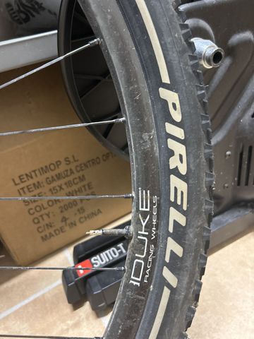 Used Carbon-Ti Carbon Ti + Duke Wheelset 2023 bike — image 17 of 22