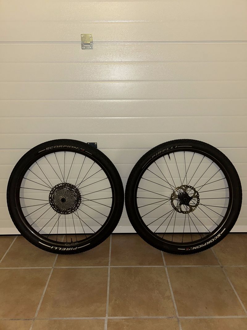Used Carbon-Ti Carbon Ti + Duke Wheelset 2023 Wheels