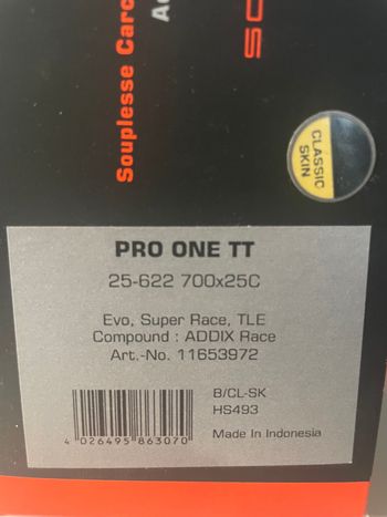 Used Schwalbe Pro One TT 2025 bike — image 2 of 2