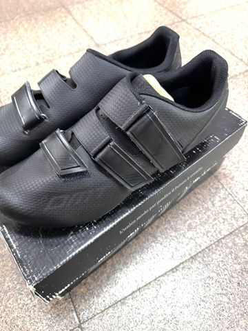 Używany Dmt Estrada R6 Cycling Shoes
