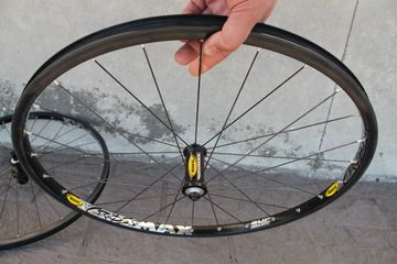 Used Mavic CROSSMAX SUP CERAMIC mk1 26" MTB 1997 bike — image 5 of 14
