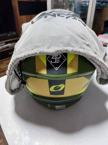 Used 2020 O'neal 3 Series Riff 2.0 Motocross Enduro MTB Helm gelb/grün 2020 Oneal: Größe: M (57-58cm) bike — image 3 of 4