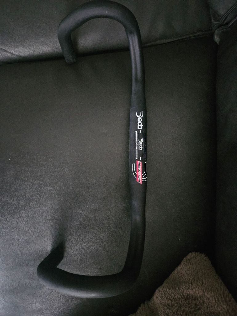 Used 2025 Newton bike — image 2 of 2