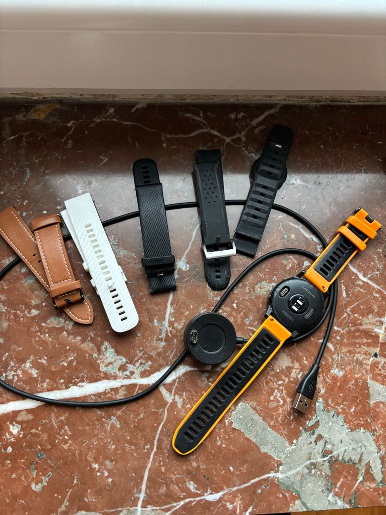 Used 2024 Vivoactive 4 GPS Smartwatch bike — image 2 of 4