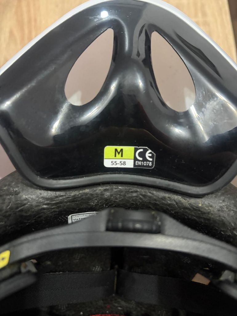 Tweedehands Kask Bambino Pro TT Helmet bike — afbeelding 7 van 12