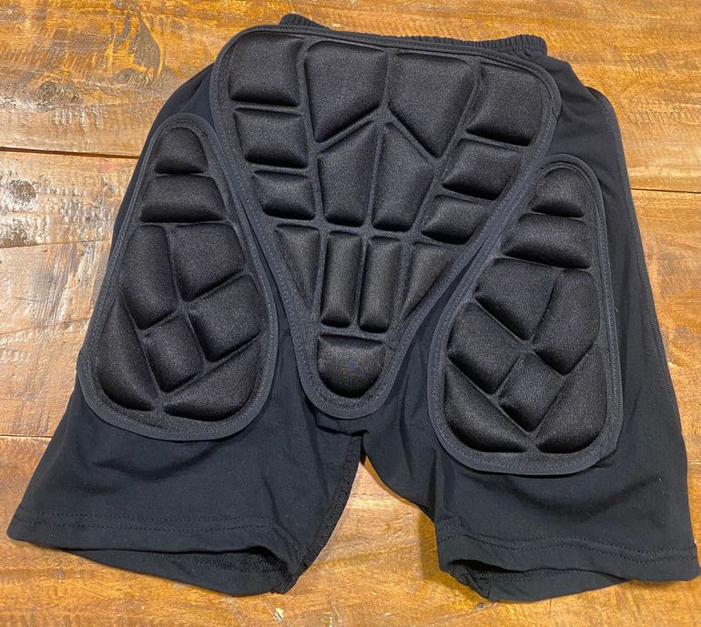 Used Trespass Trespass padded 2023 bike — image 2 of 3