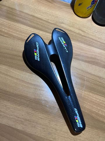 Used OPERA OEA FULL CARBON Sella pera full carbon Saddles & Seatposts