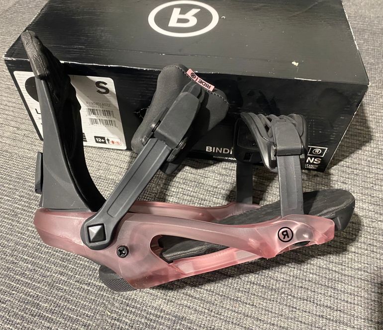 Used Ride Attacchi Snowboard 2023 bike — image 4 of 5