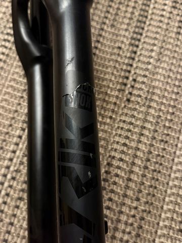Brugt 2024 Lyrik 29" 160mm Travel bike — billede 9 af 13
