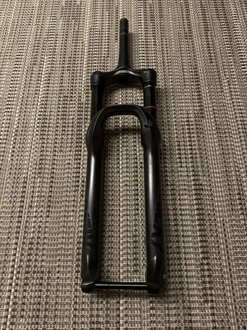 Used 2024 Lyrik 29" 160mm Travel Fork