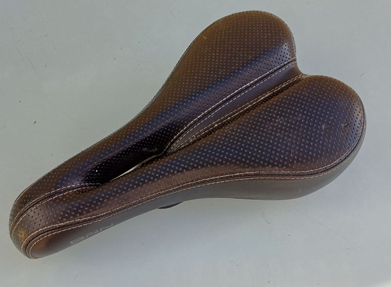 Used Selle Royal Sella Brn Group bici mtb city fissa plastica pelle 2B Saddles & Seatposts