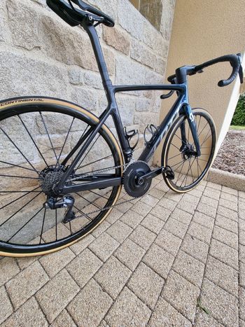 Used 2023 Racing Zero Carbon CMPTZN DB bike