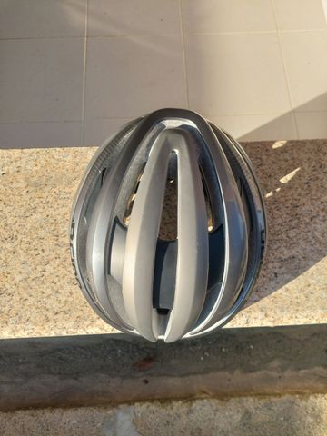 Tweedehands Giro Cinder MIPS Helmet bike — afbeelding 2 van 4